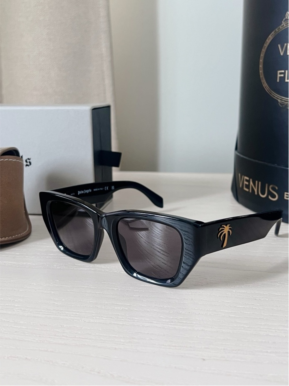 Palm Angels Cateye Sunglasses - Picture 2 of 12